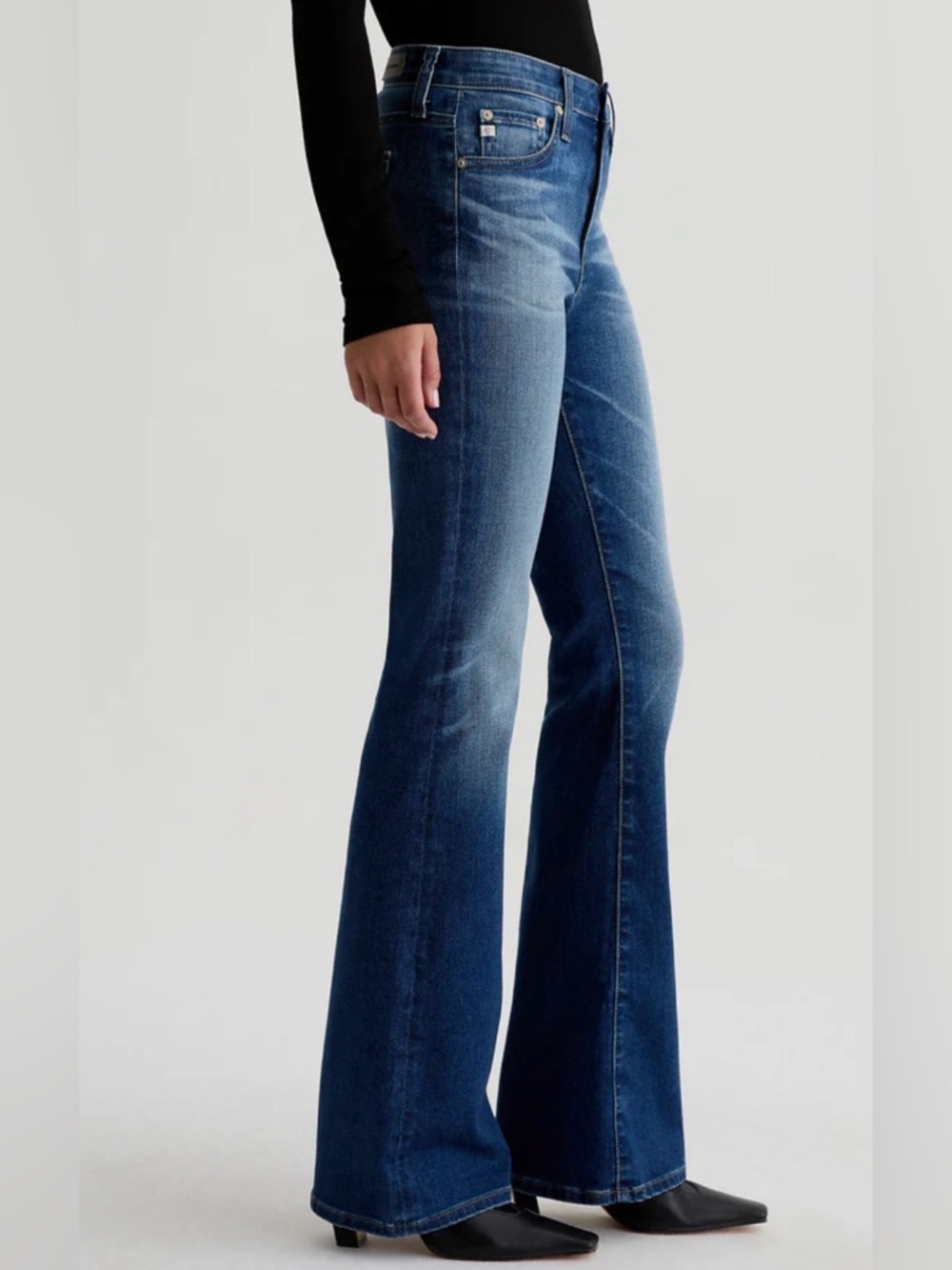 AG Farrah Bootcut Jeans size 31x32
